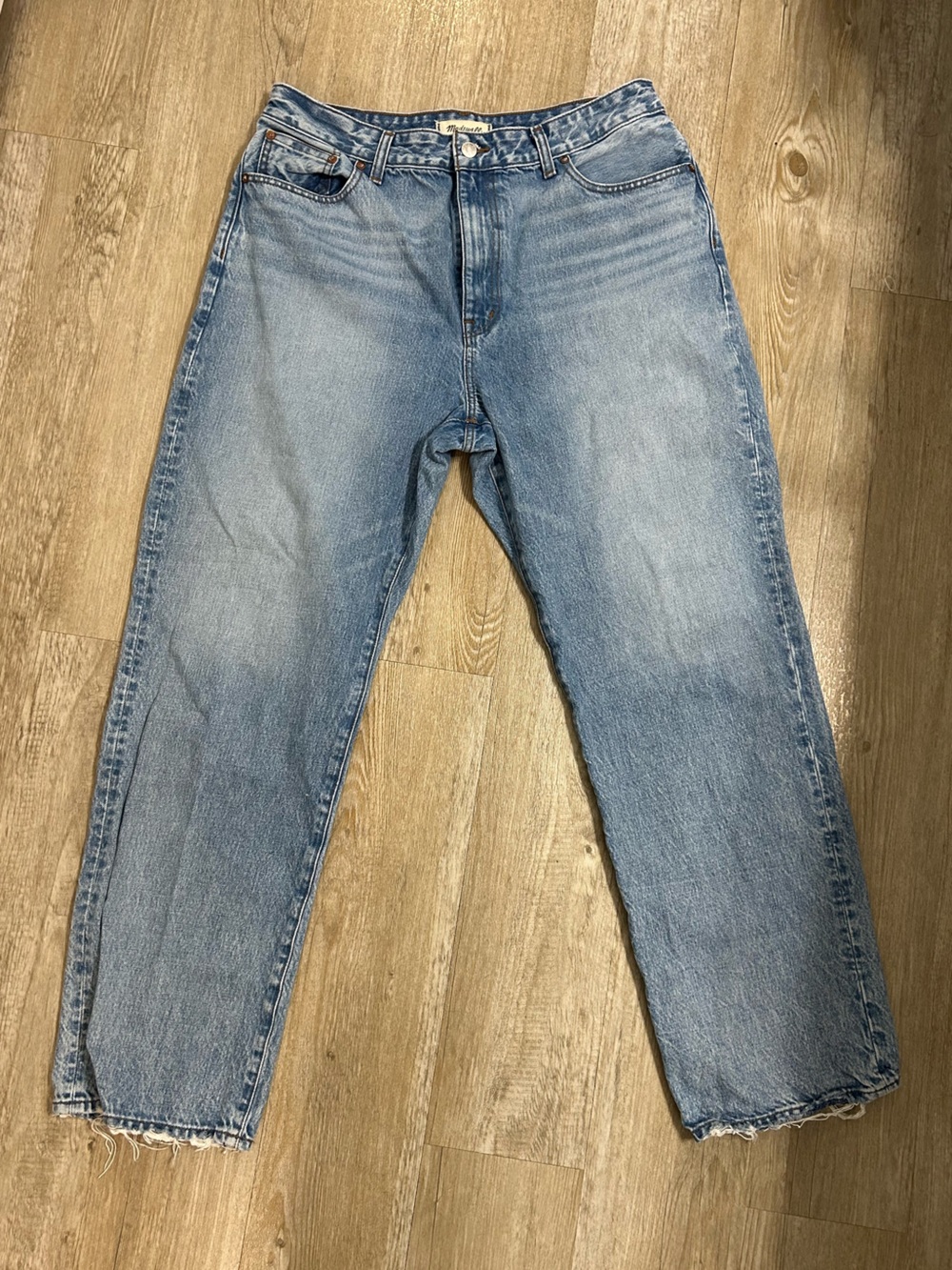 Madewell Women's Light Blue Straight Leg Jeans